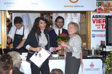 Espectáculo en el mercado